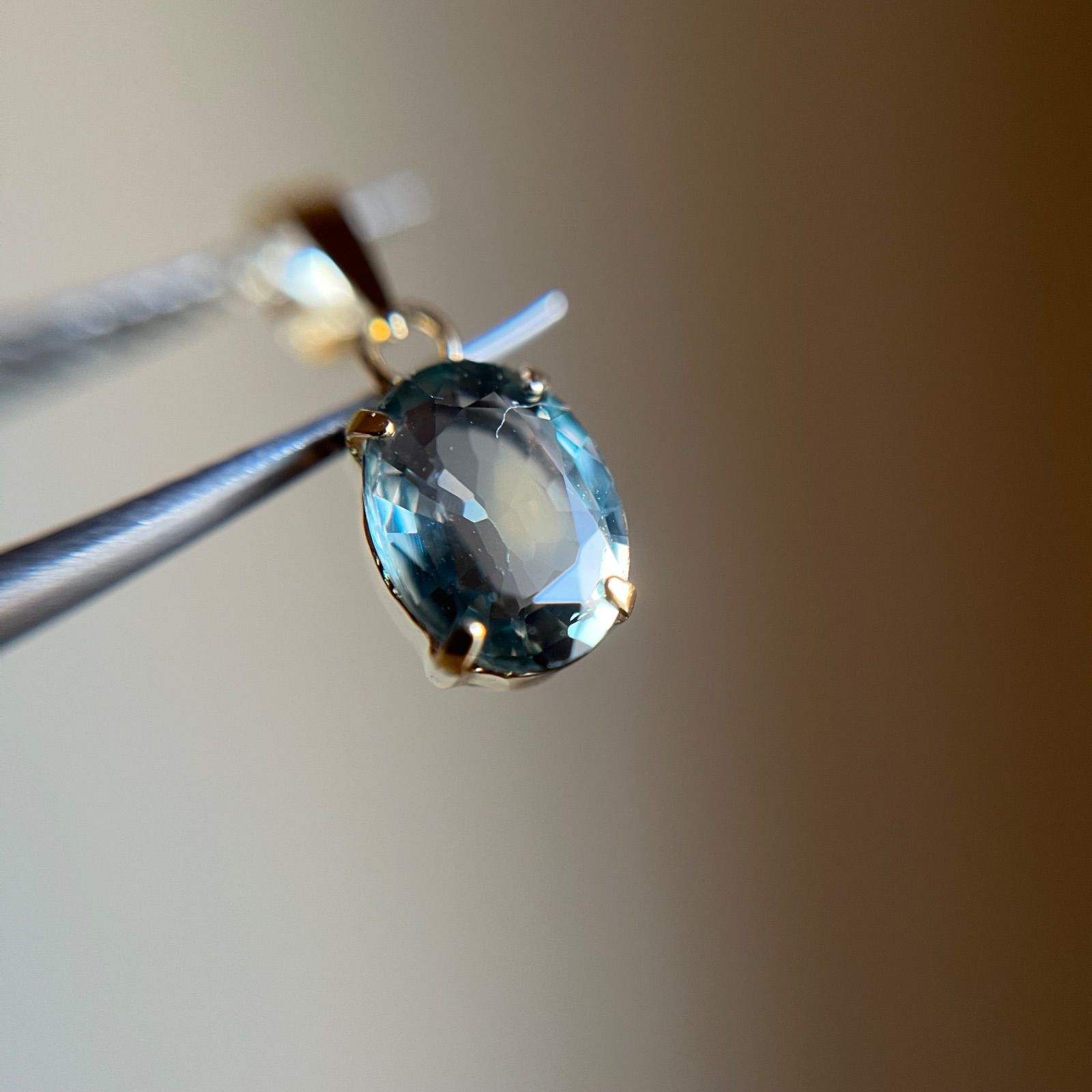 K18YG 天然石グリーンサファイア ペンダントトップ green sapphire