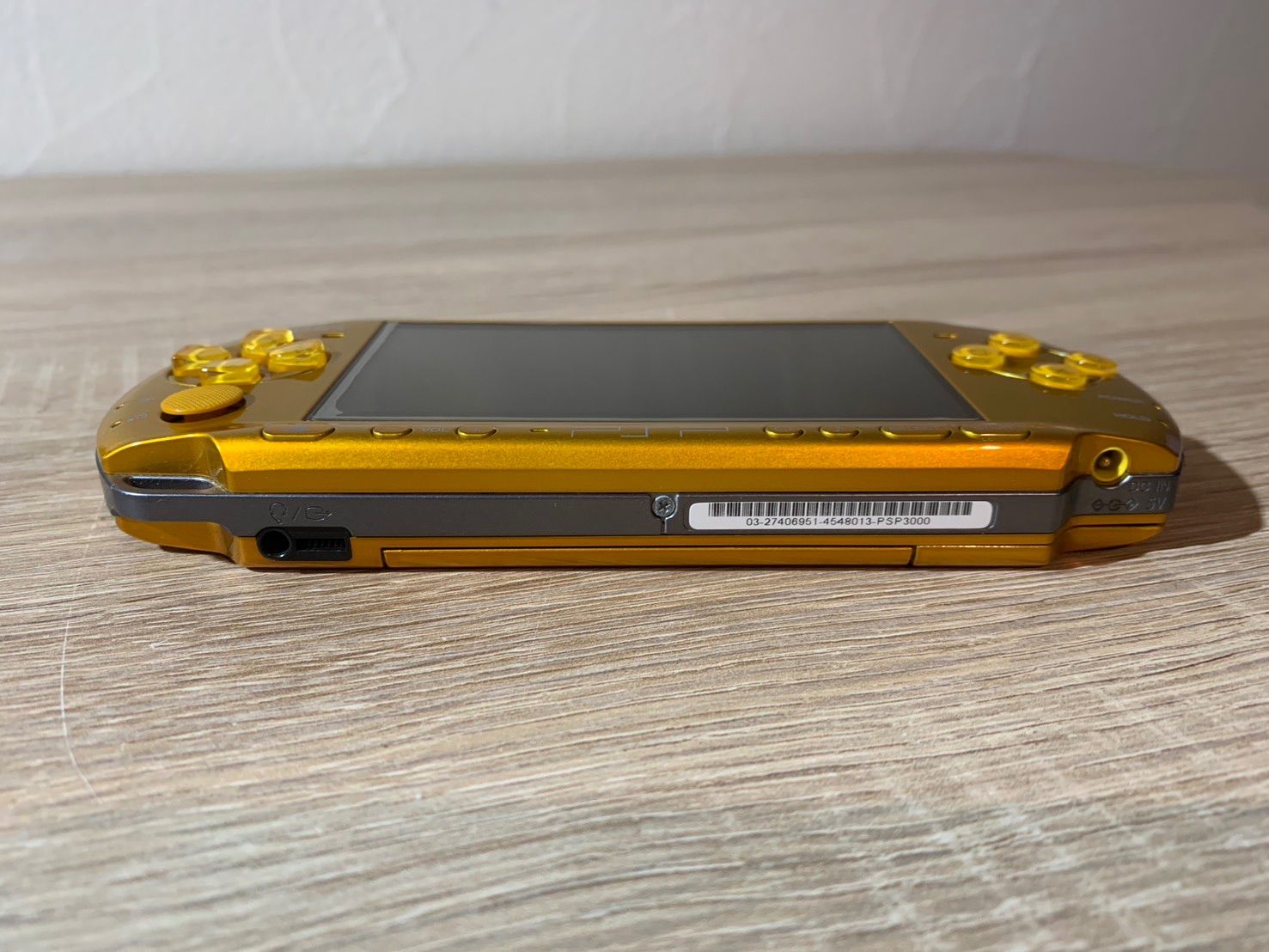 3000 ブライトイエロー