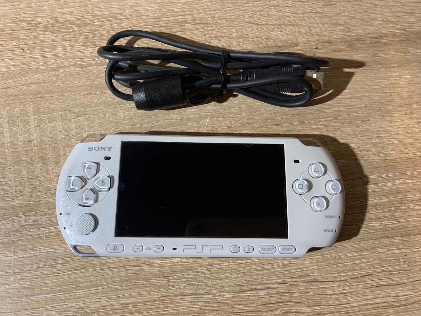 6756 PSP 3000 パールホワイト