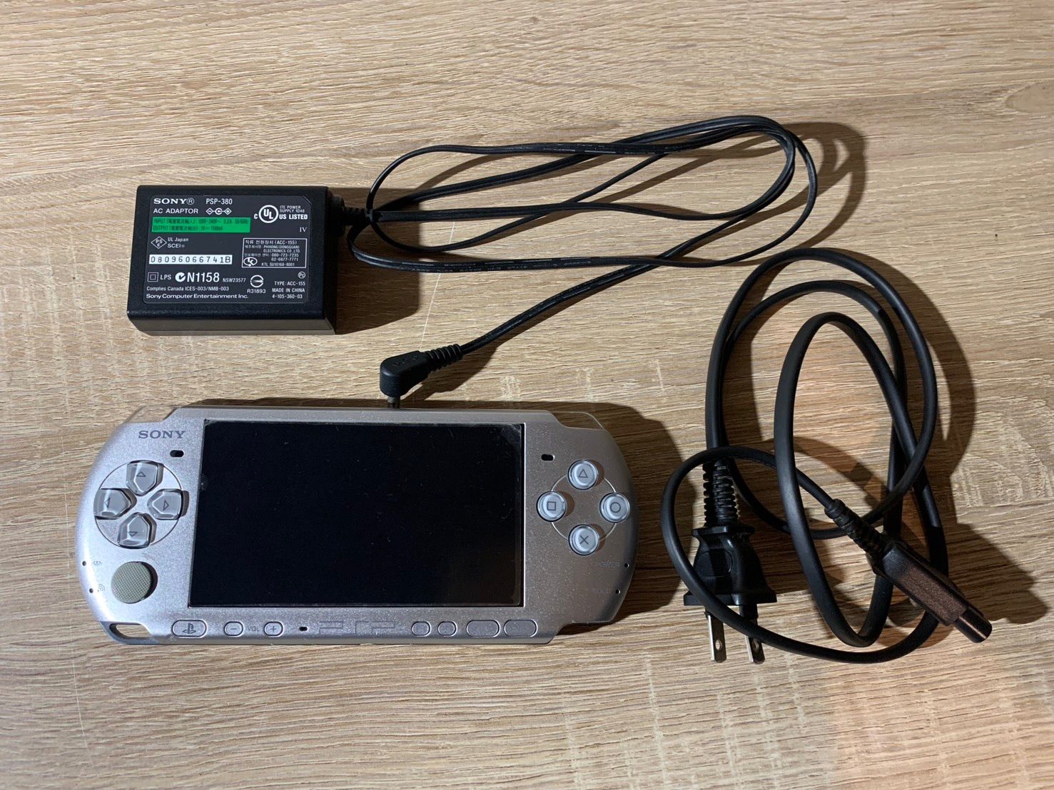 6757 PSP 3000 ミスティックシルバー ジャンク品 - メルカリ