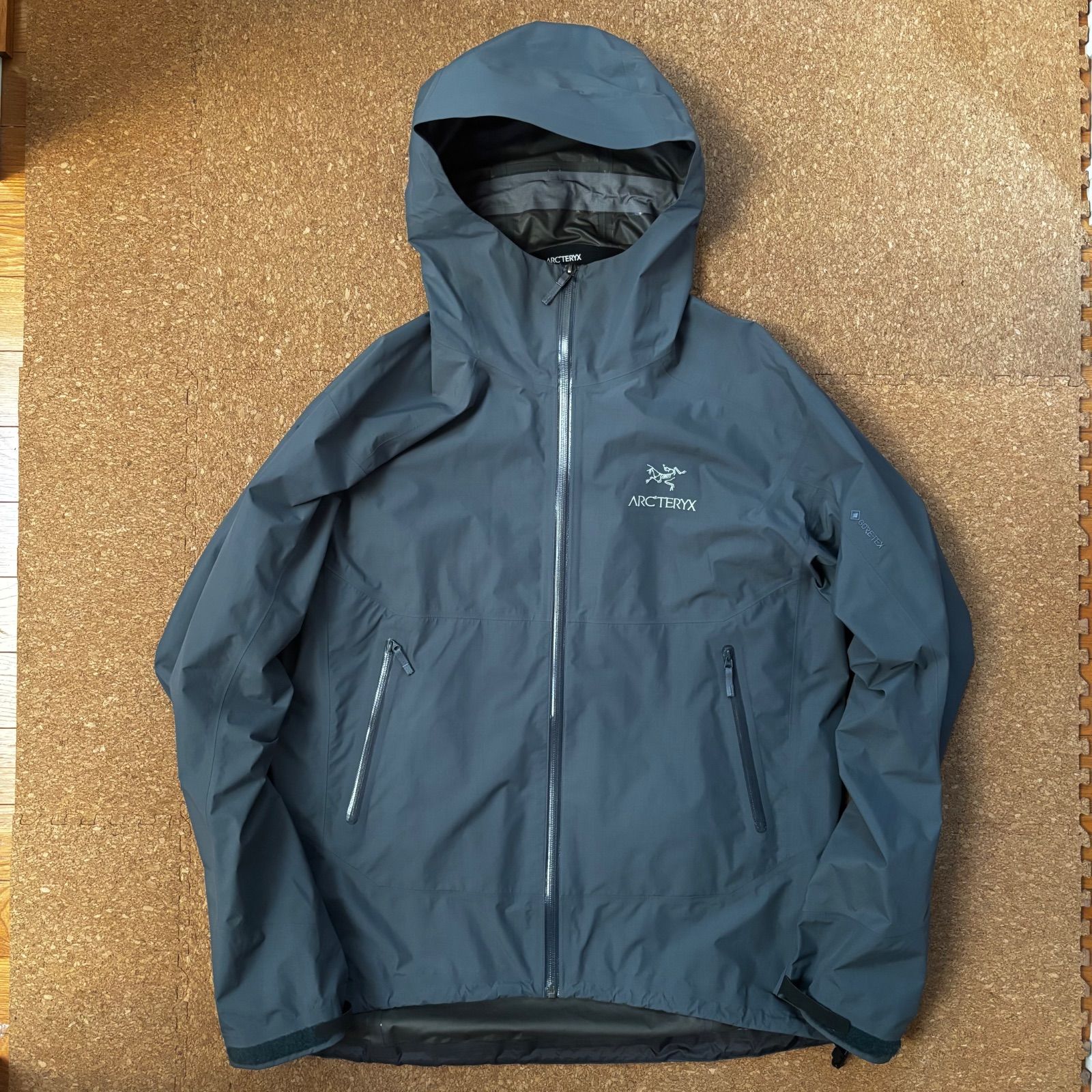 アークテリクス　ゼータSL メンズL グレー　ゴアテックス　ナイロン　シェル アークテリクス ゼータSL メンズL グレー ゴアテックス ナイロン