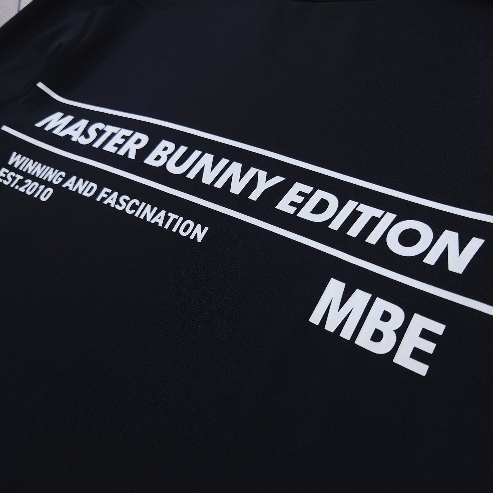 極美品 MASTER BUNNY EDITION モックネック モノトーン ロングスリーブ