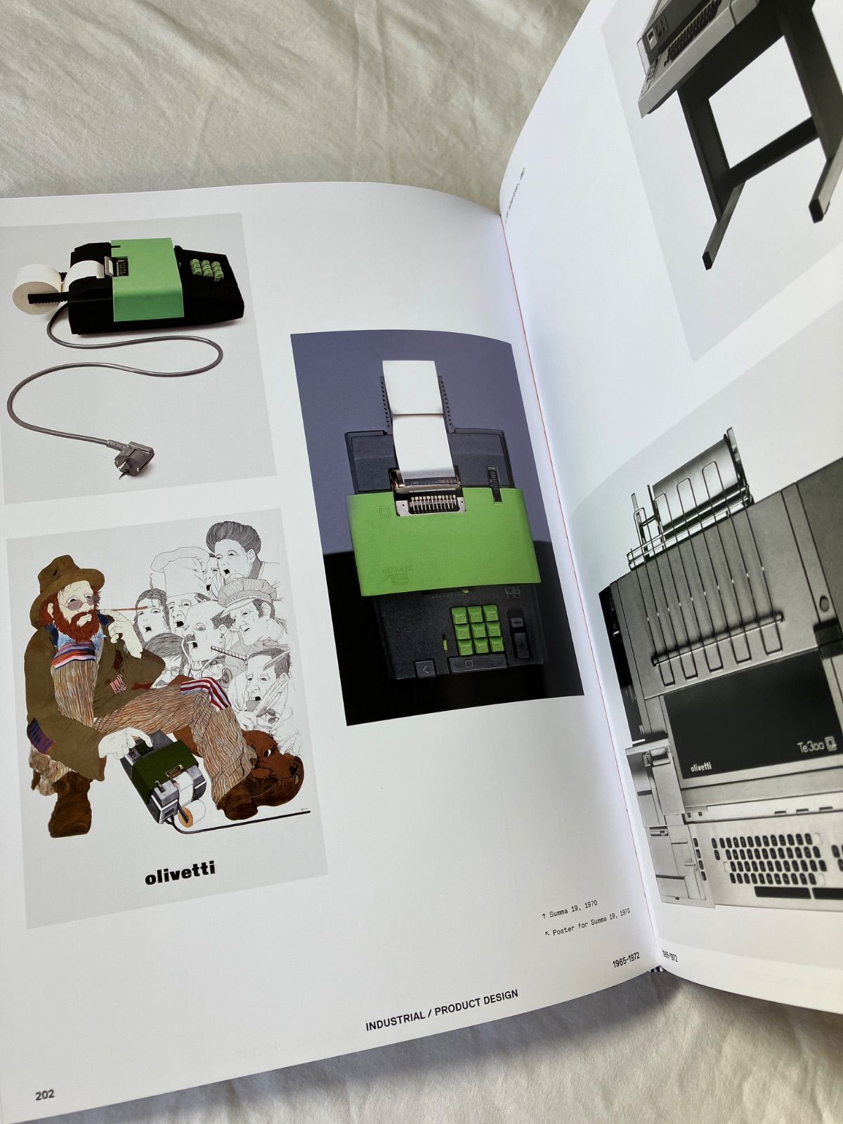 新刊）Ettore Sottsass エットレ・ソットサス 作品集 - メルカリ
