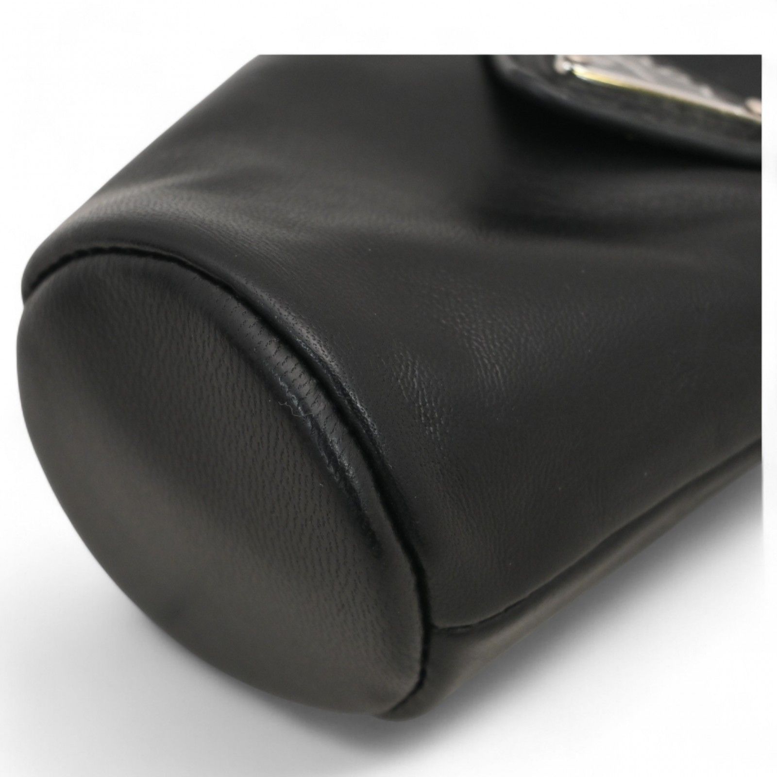 プラダ ナッパレザー ネックレスポーチ ブラック Aランク pr9936gn