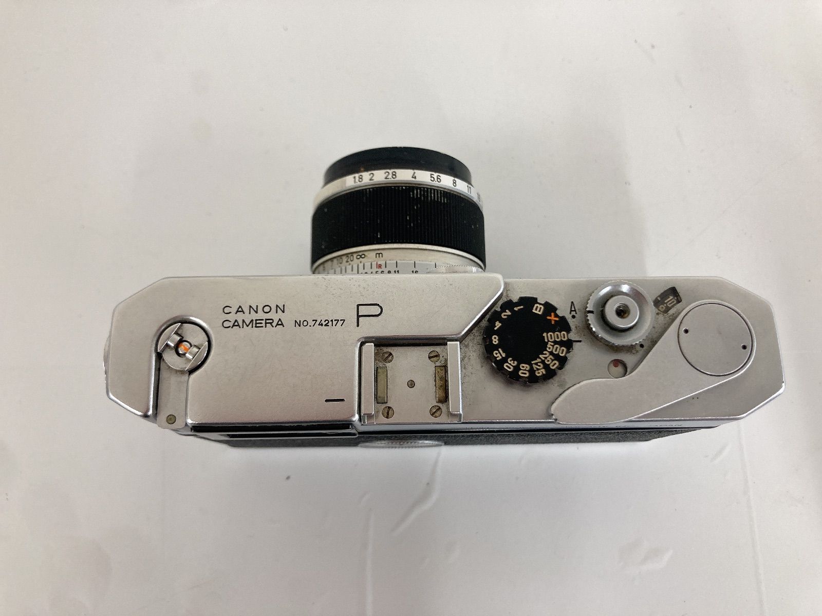 2【動作未確認】【レンズふちキズあり】Canon P フィルムカメラ