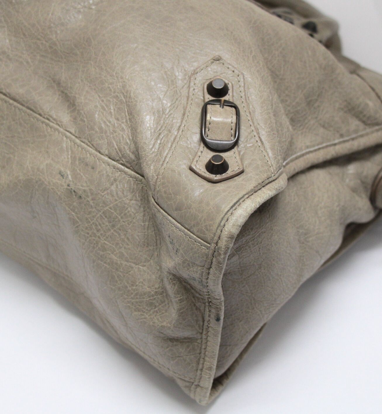 BALENCIAGA ザシティ　2way バッグ115748 淡いグレー色 BALENCIAGA ザシティ 2way バッグ115748 淡いグレー色