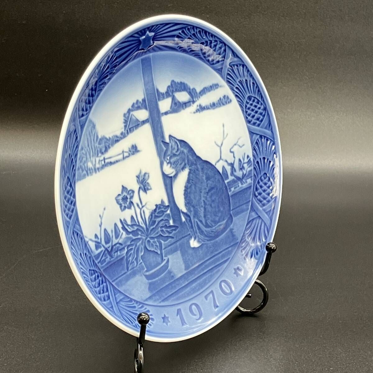 ロイヤルコペンハーゲン 1970年『 クリスマスローズと猫 』 1級品