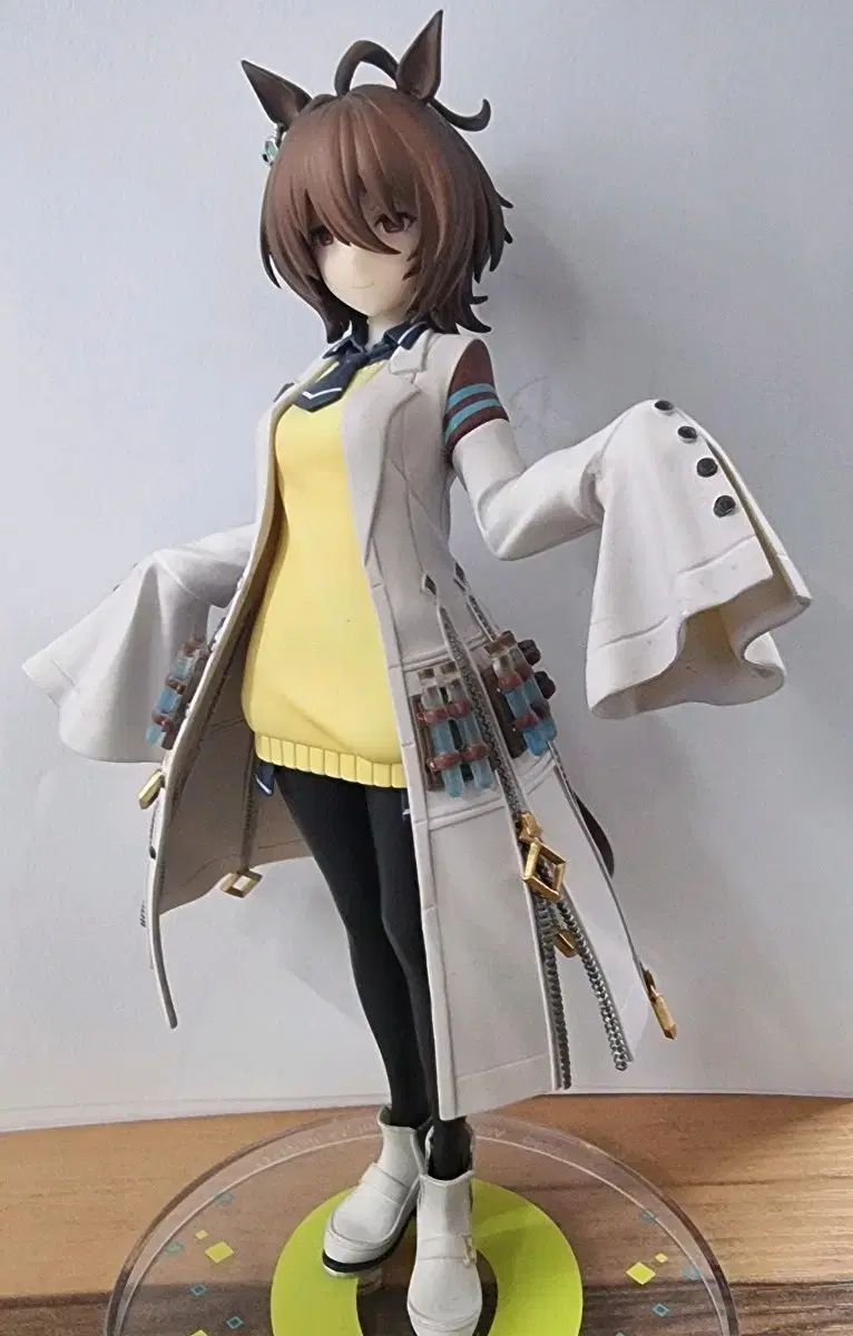 コトブキヤ ウマ娘 アグネスタキオン 1/7スケールフィギュア※表情替え