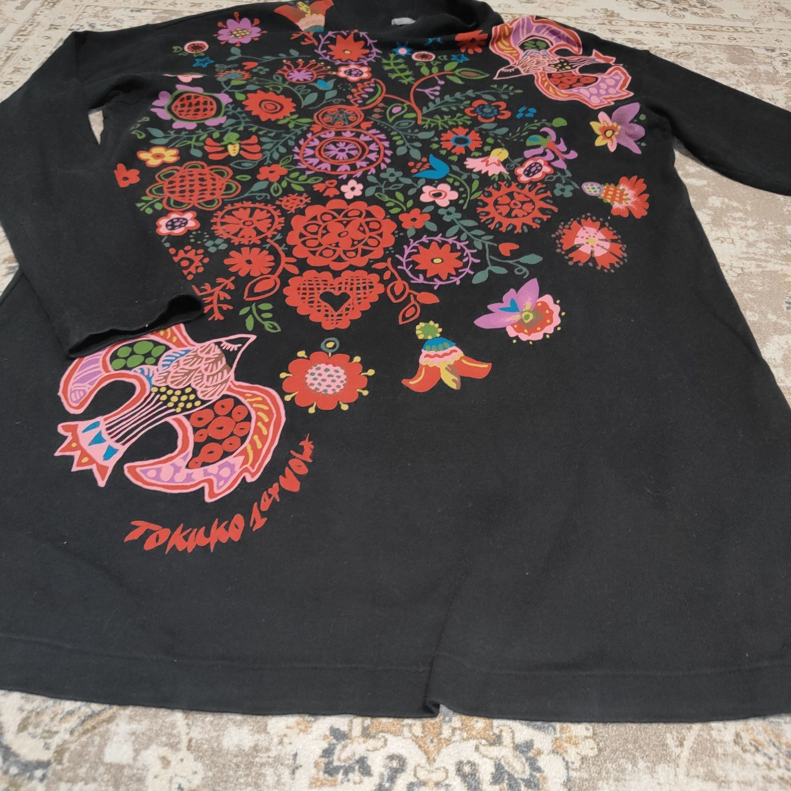 ✨美品✨トクコプルミエヴォル 総柄 ブラウス カットソー 日本製　 黒 美品】トクコプルミエヴォル チュニック 総柄 ブラック 9号 - メルカリ