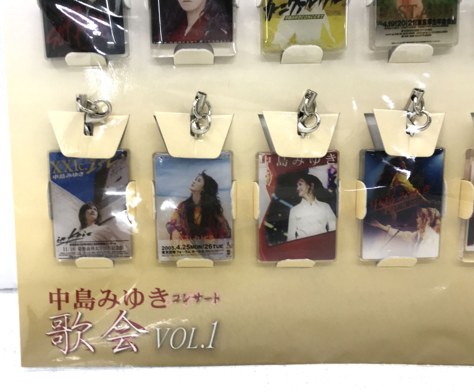 中島みゆき　限定グッズセット 盛岡19-0138】中島みゆきコンサート 歌会VOL.1 アクリルチャームガチャ