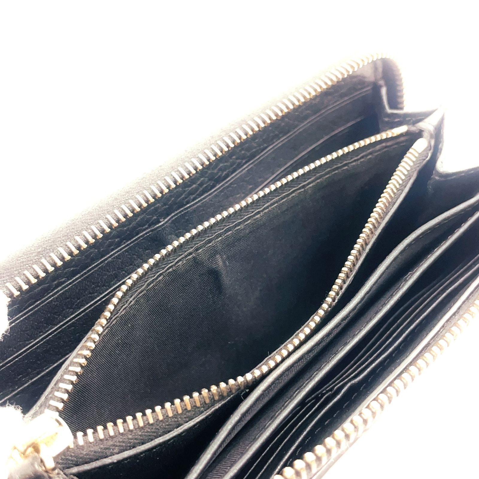 VALENTINO ロックスタッズ レザー ブラック 長財布 シルバー - メルカリ