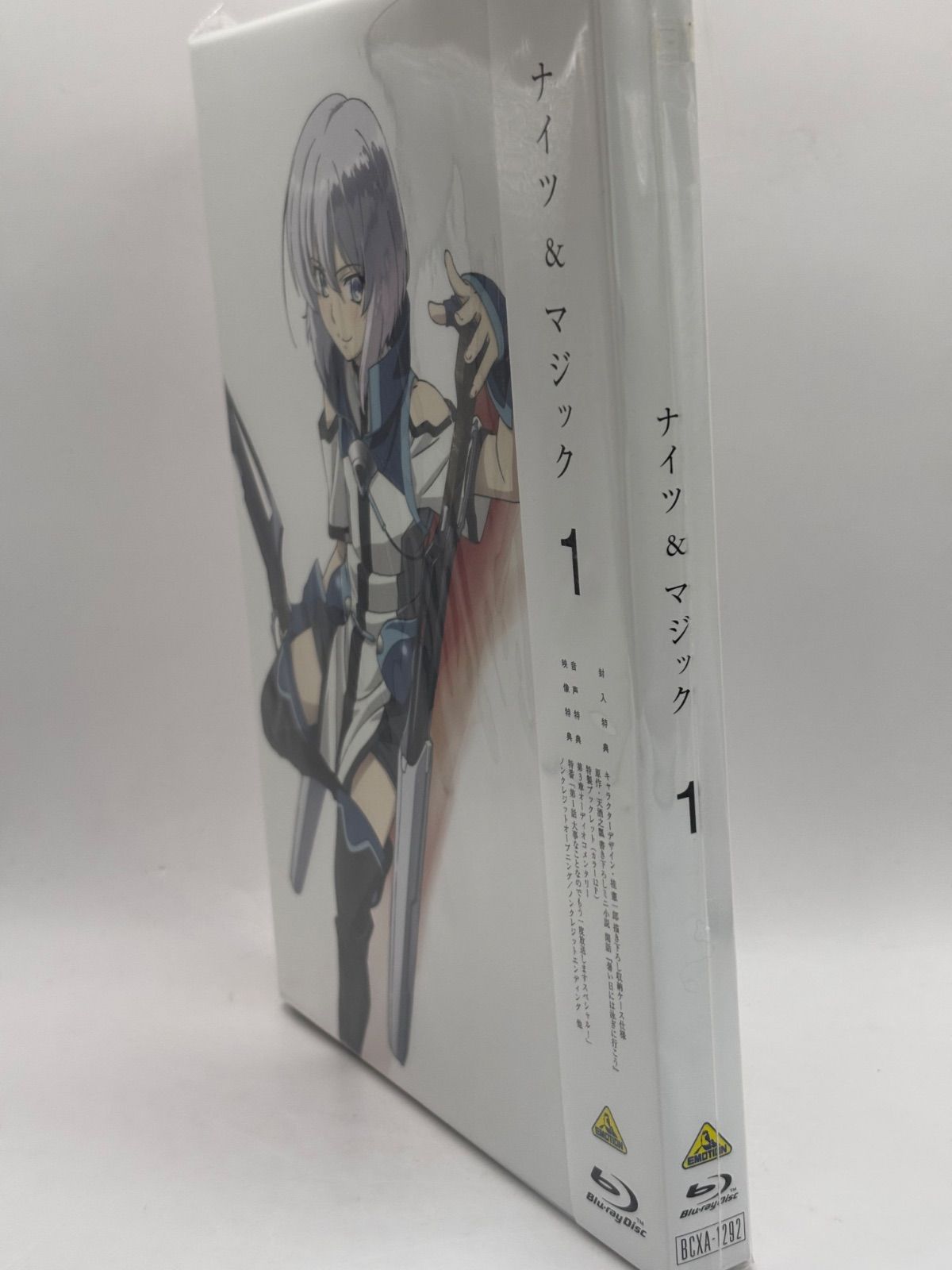 中古】ナイツ&マジック Blu-ray 全3巻セット - メルカリ