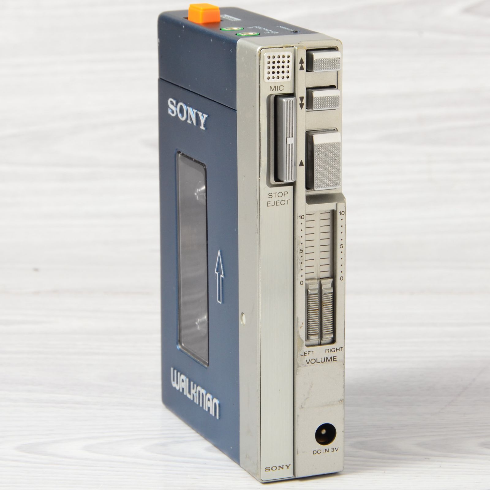 SONY 初代WALKMAN TPS-L2 後期型 ソニーカセットウォークマン 整備済