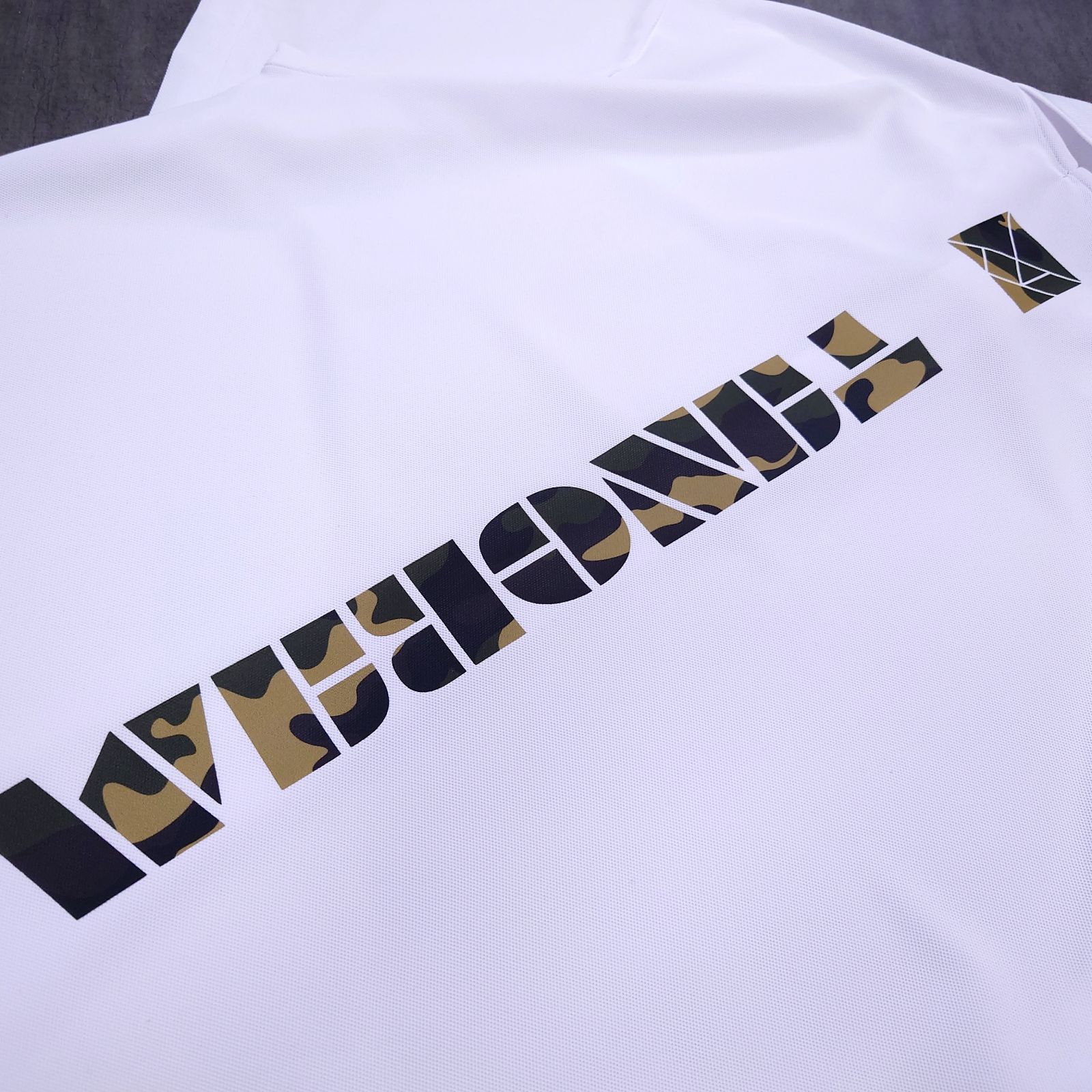 Tangram ホワイト ポロシャツ TANGRAM ホワイト Lサイズ ポロシャツ