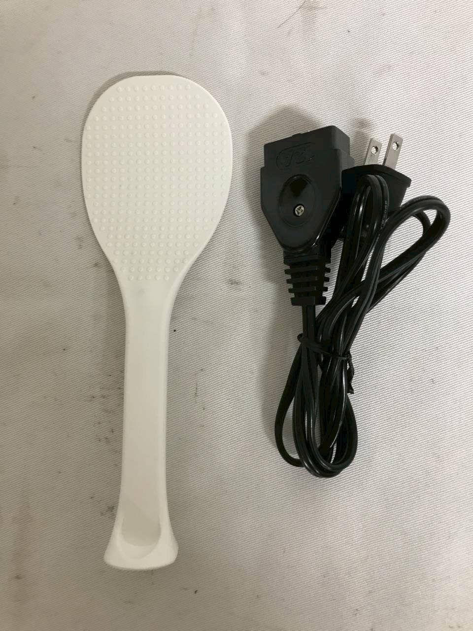 【北見市発】アイリスオーヤマ IRISOHYAMA ジャー炊飯器 KS-RC21M10-W 2023年製 5.5合炊き 白 一人暮らし 新生活 (E4031shtYM) 25522-1.jpg