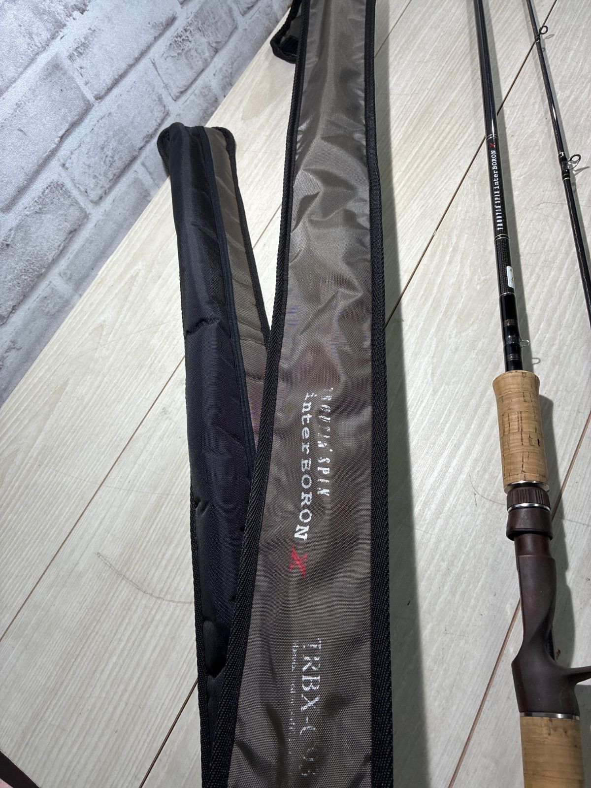 SMITH 【美品】TROUTIN'SPIN inter BORON X TRBX-A93整理番号渓25