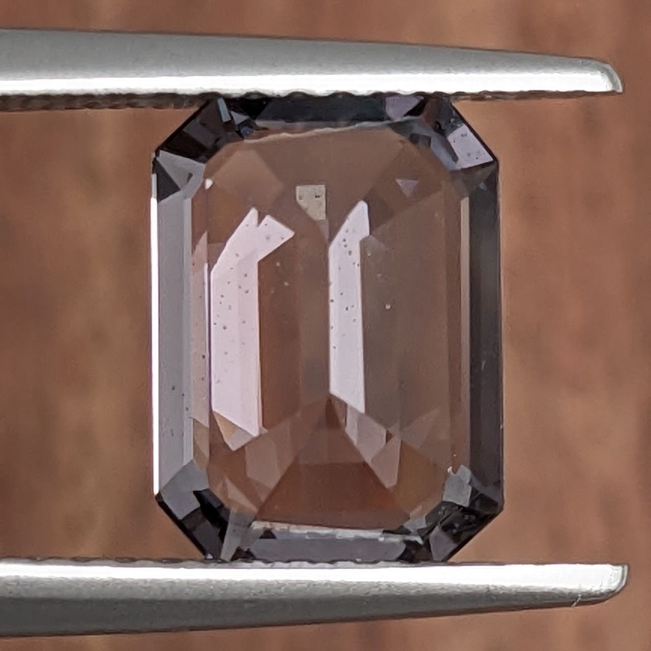 グレースピネル ミャンマー モゴック産 2.47 ct