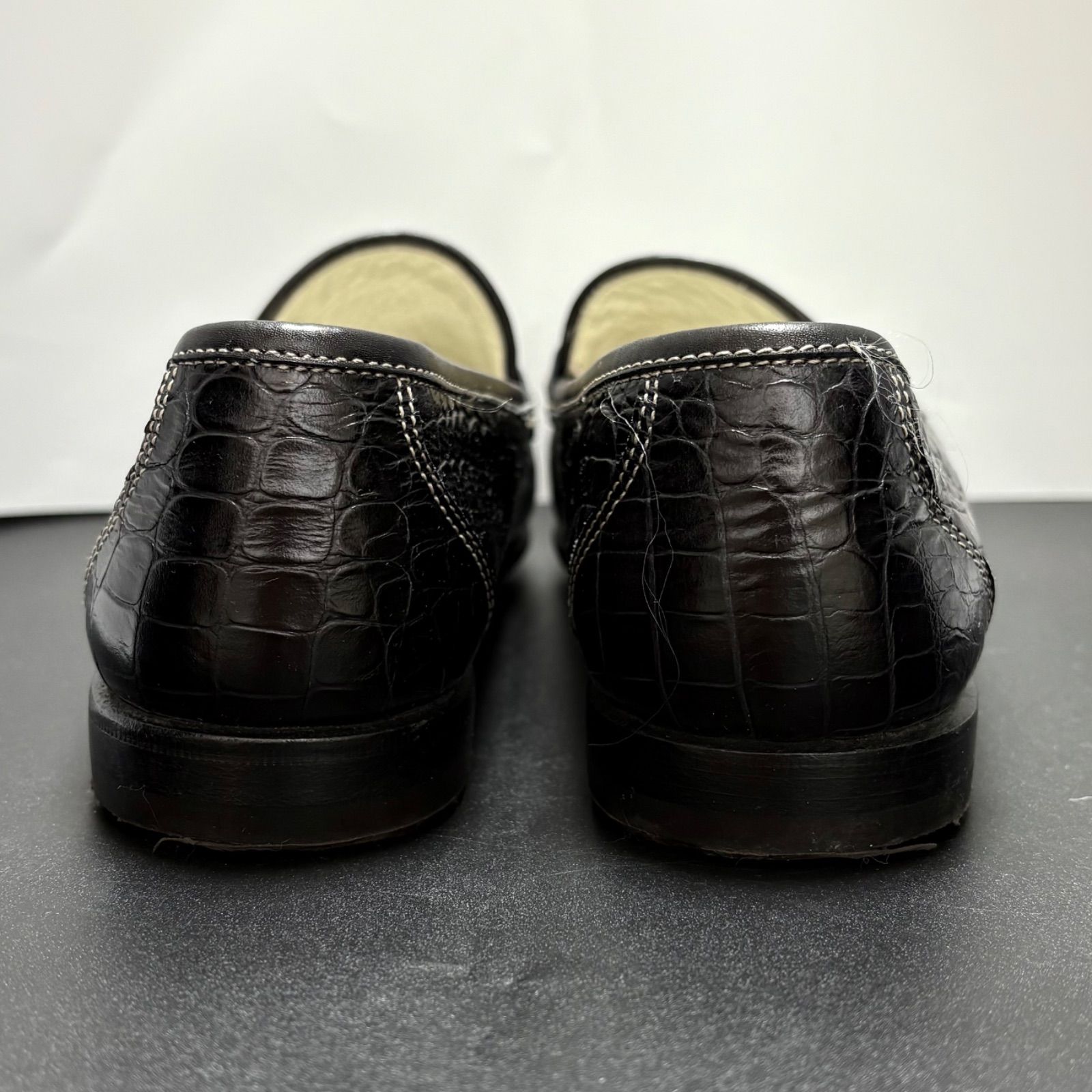 Ferragamo ローファー