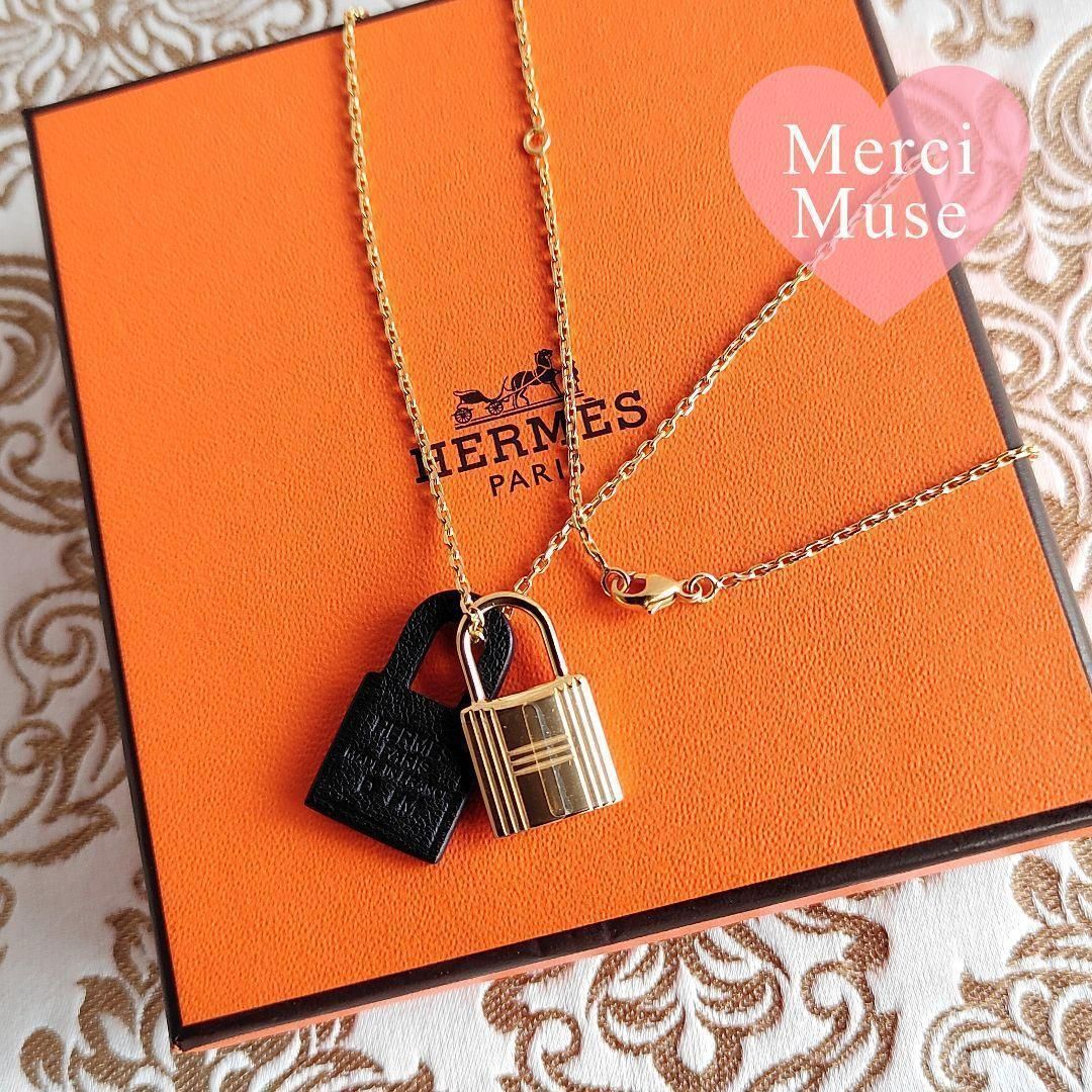 美品　HERMES エルメス　編み込み　レザー　チョーカー　2連ブレスレット　箱 箱付き HERMES ネックレス ゴールド ブラック 美品】エルメス HERMES
