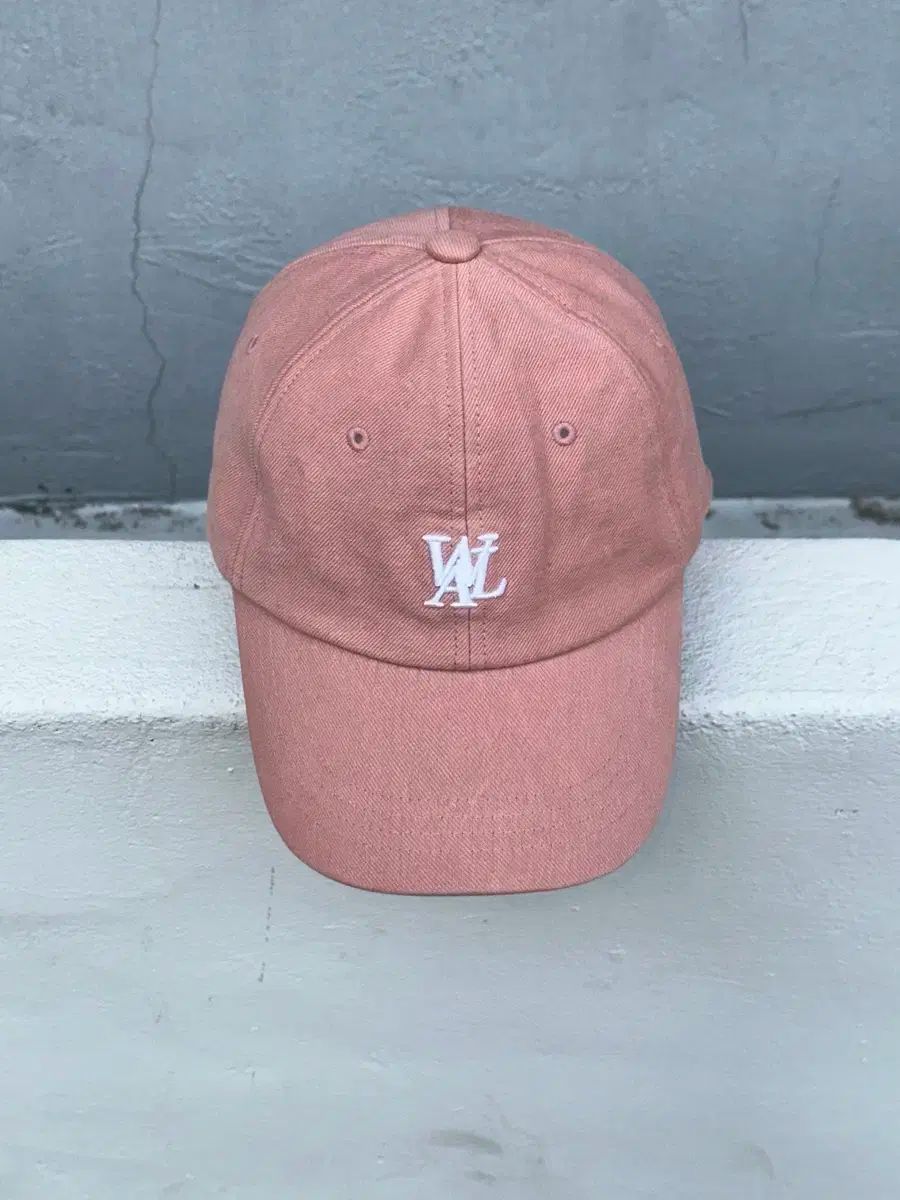 F ウアロン ロゴ ピンクボールキャップ 帽子