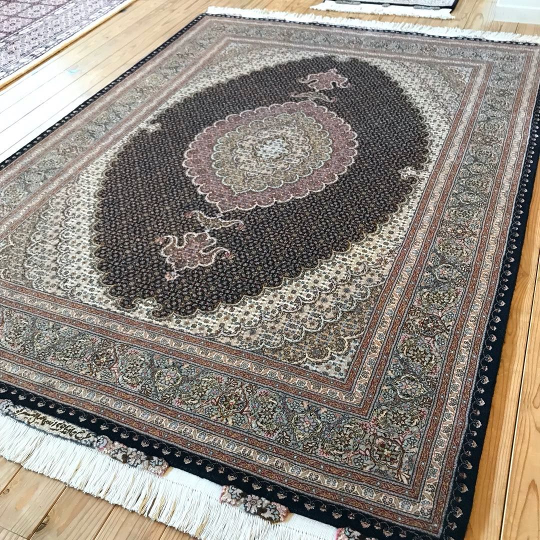 ペルシャ絨毯 タブリーズ 205cm×152cm - メルカリ