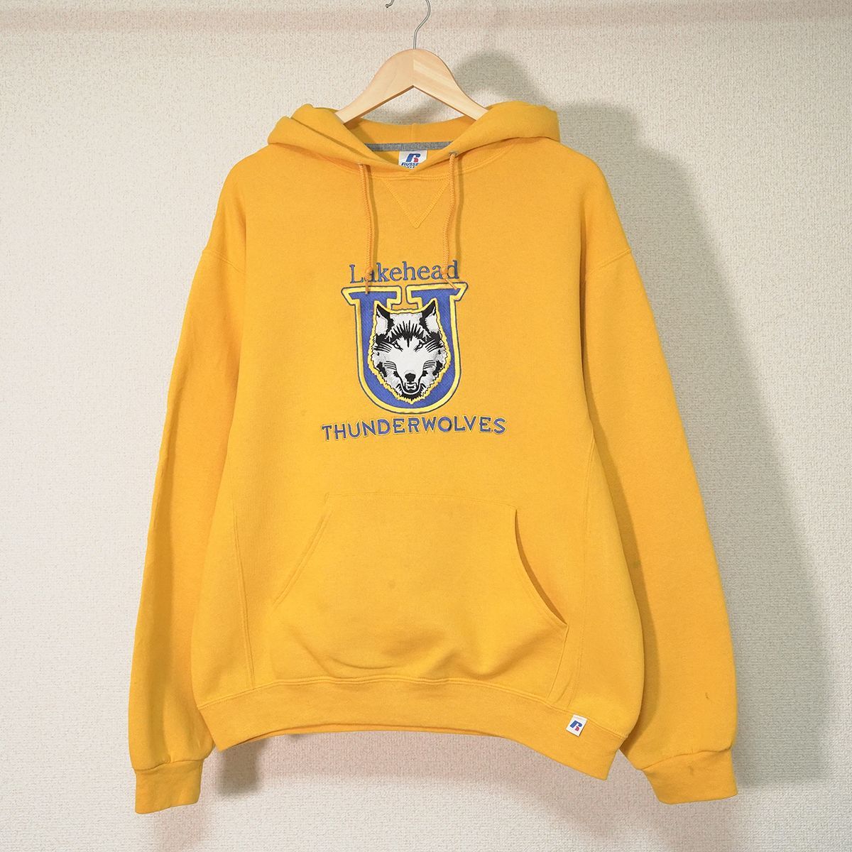 RUSSELL ATHLETIC （ラッセルアスレチック）刺繍カレッジロゴパーカー