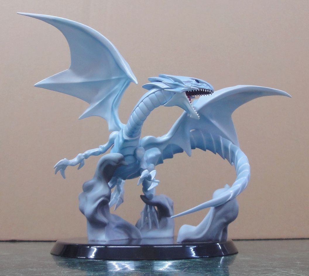 フィギュア B賞 青眼の白龍 WORLDLISE 一番くじ 遊戯王 ブルーアイズ