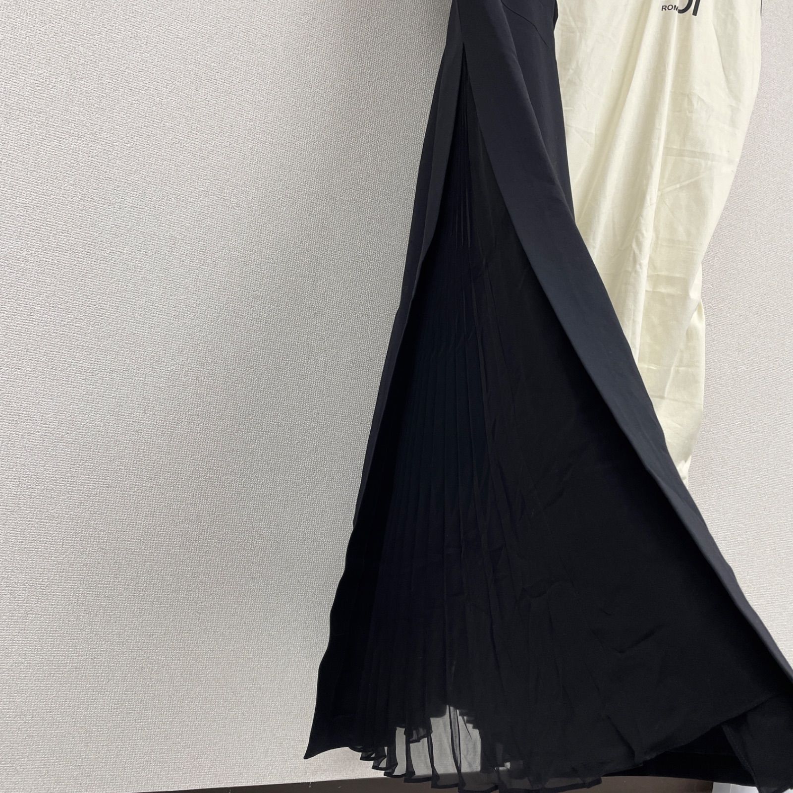 FENDI フェンディ ドレス ロングワンピース パール スリット プリーツ