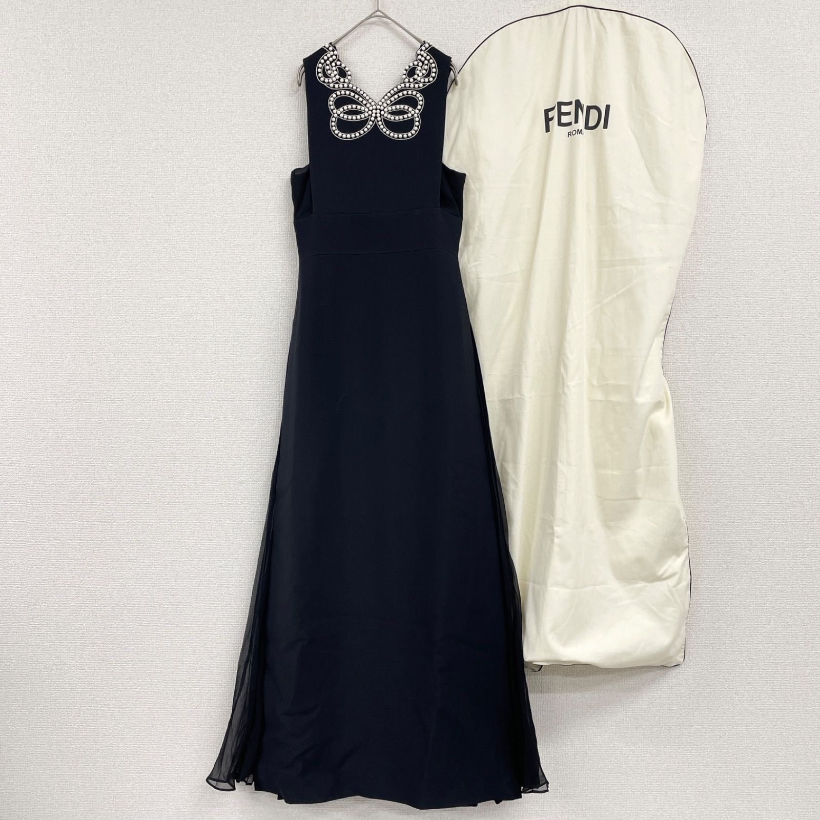 フェンディ FENDI ワンピース ドレス 100%ウール 極美品 フェンディ FENDI ワンピース ドレス 100%ウール 極美品 ウィメンズ