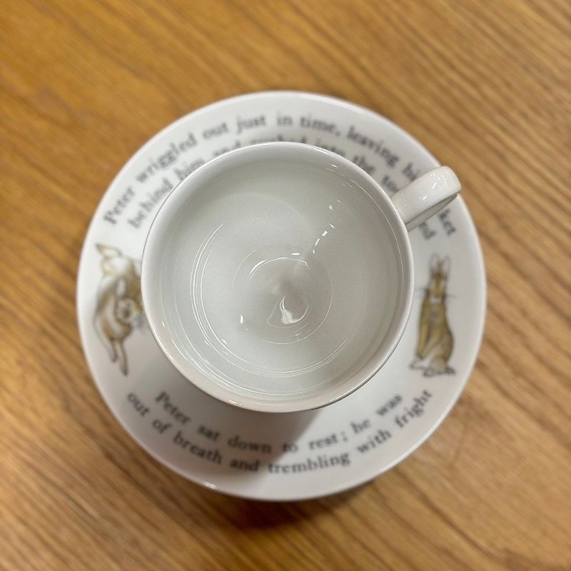 ウェッジウッド ピーターラビット 旧刻印 カップ＆ソーサー 2客 ペア