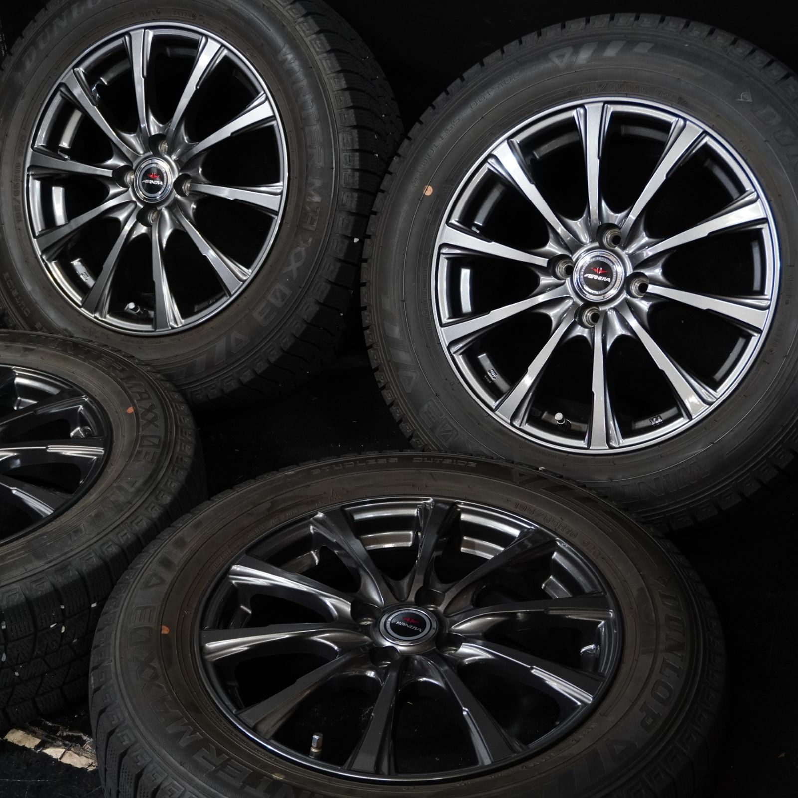 20年製 バリ山 ダンロップ WINTER MAXX WM03 / AIRNOVA 【 195/65R16