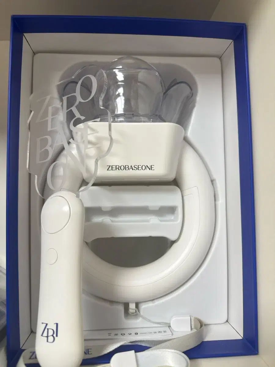 激レア 入手困難】メンバー全員着用！ txt ポップアップストア 人気