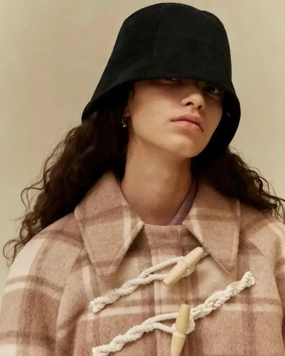 LOW CLASSIC ロウ クラシック ビーニー LOW CLASSIC❤︎ロウクラシック