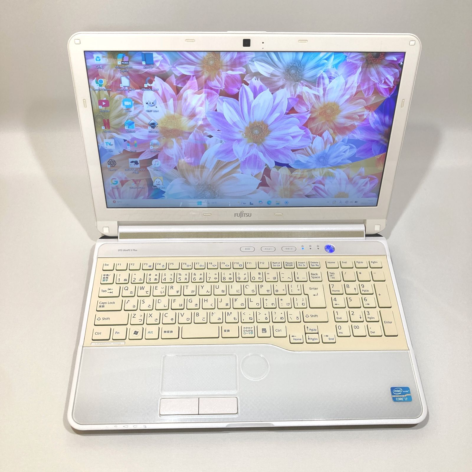 初心者✨超速i7・カメラ付・超大容量◇白◇すぐ使えるノートパソコン