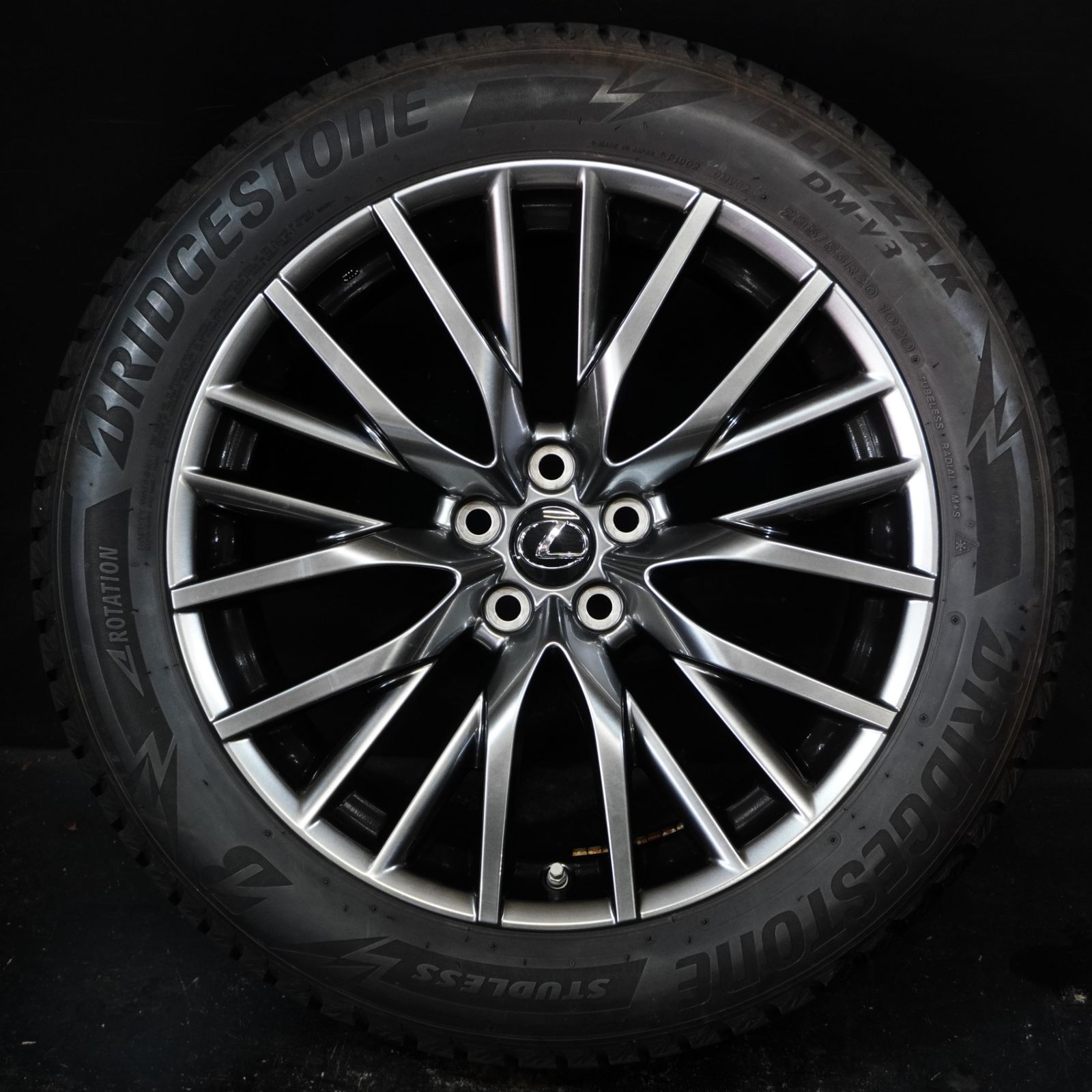ブリヂストン　ブリザックDM-V3 20インチ ホイールセット　レクサスRX等に 20年製 ブリヂストン BLIZZAK DM-V3 / レクサス RX Fスポーツ 純正