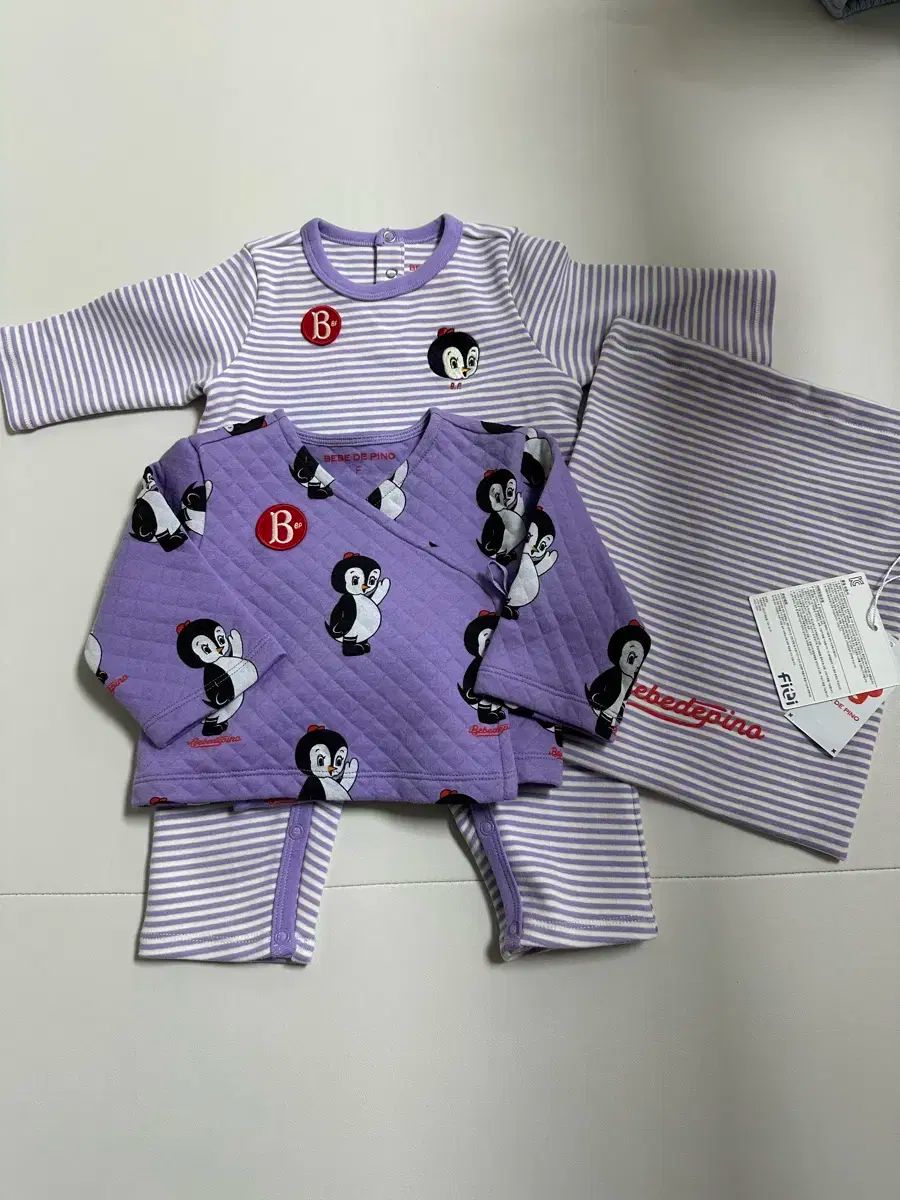 BEBE DE PINO ベベデピノ オールオーバヒューゴ ラウンジセット