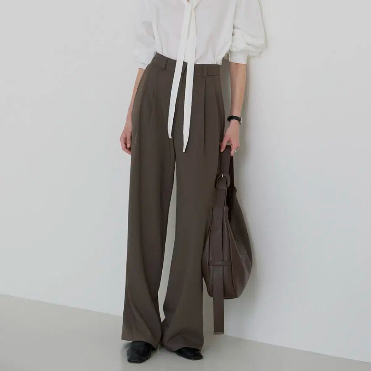 ウールルルパン ツータックワイド スラックス ブラウン Mサイズ