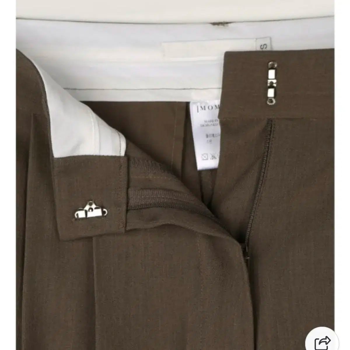 ツータックワイド