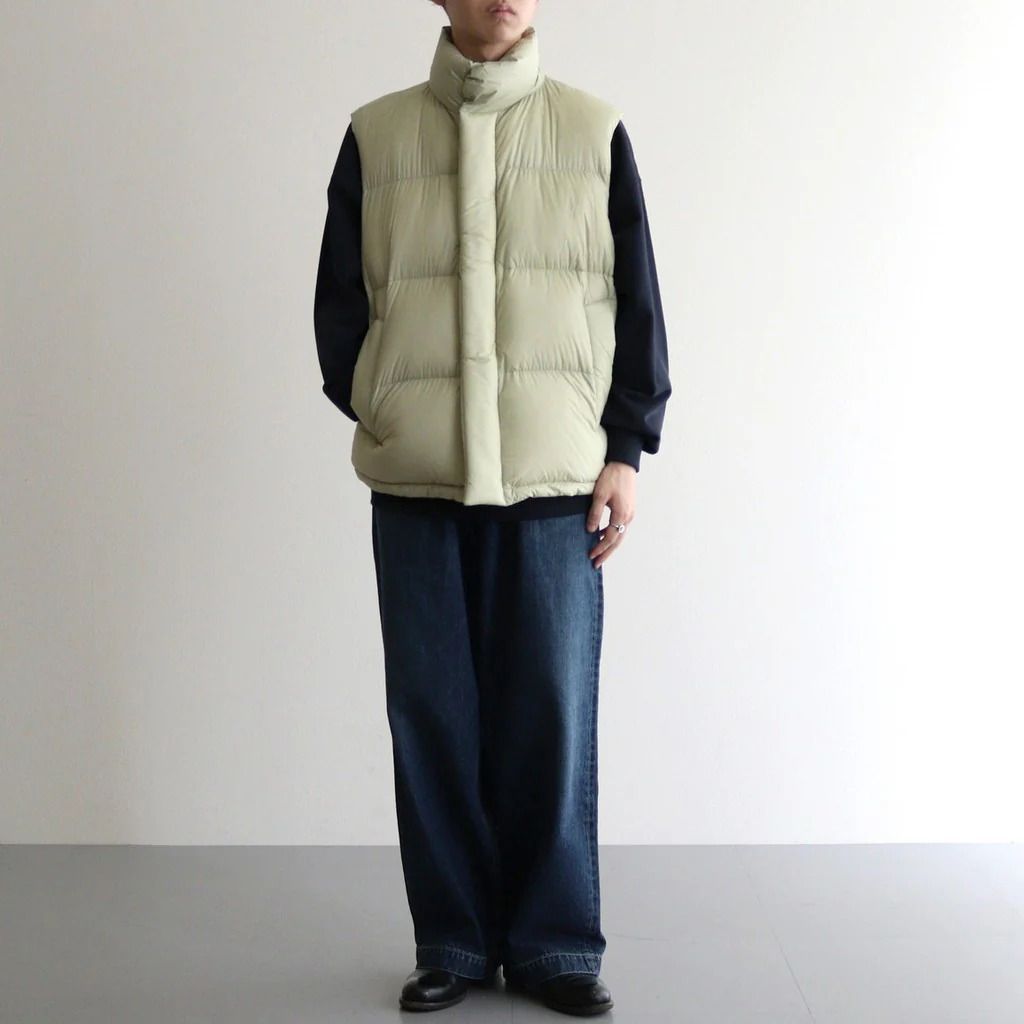 AURALEE ダウンベスト　size5 AURALEE Super Light Nylon Ripstop Down Vest ダウンベスト size5