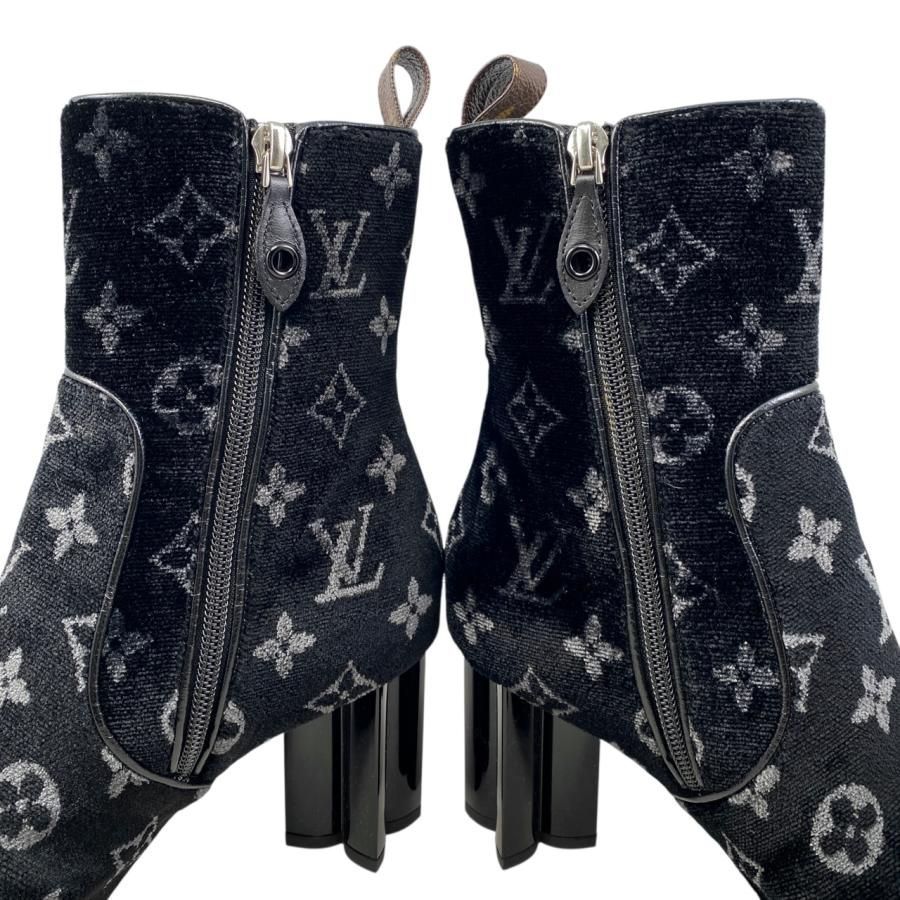 louis vuitton モノグラム ブーツ ベルベット シルエットライン 黒 LOUIS VUITTON 超美品 ルイヴィトン 2022年商品 シルエットライン