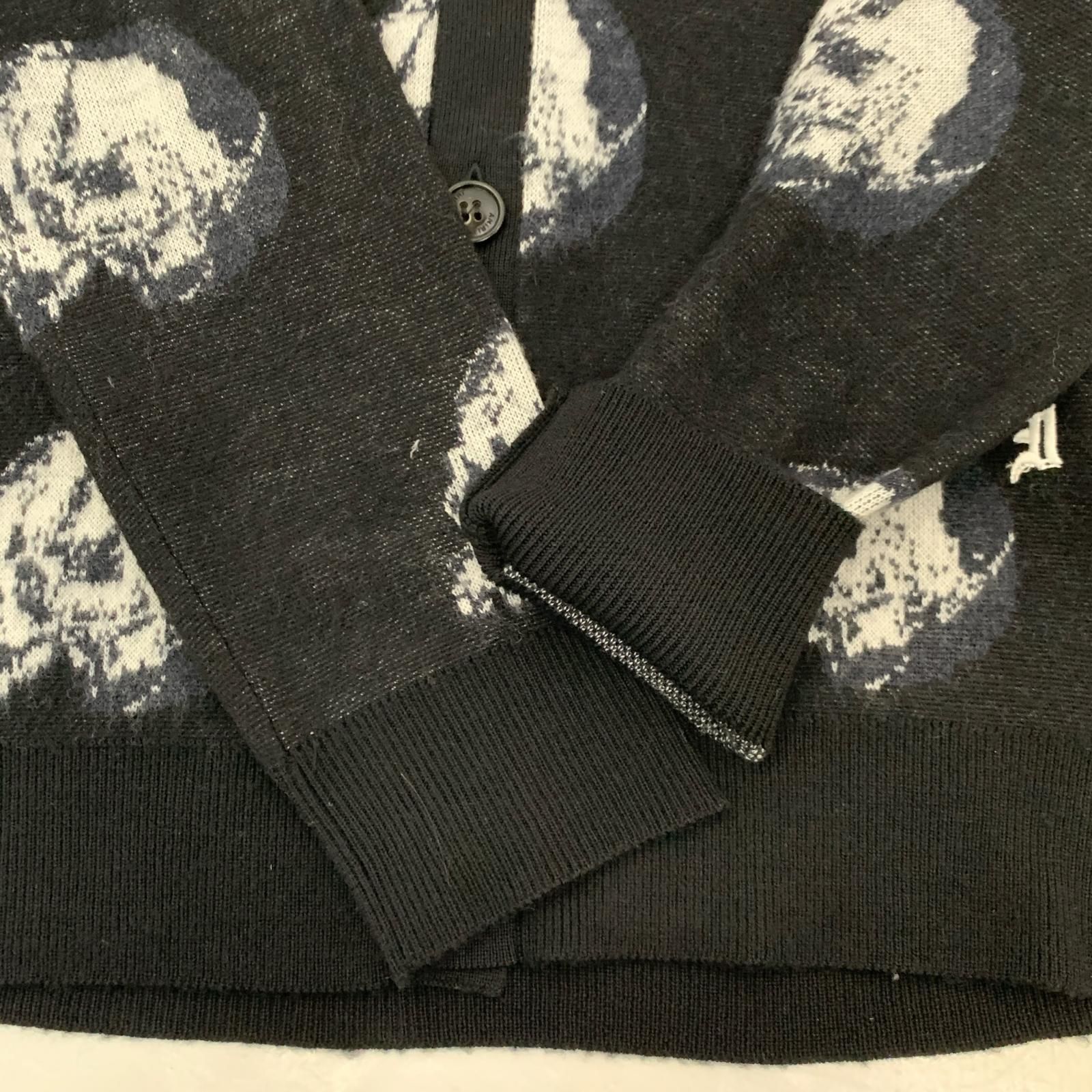 【姫路東店】 中古 AMIRI | アミリ カーディガン WES LANG REPEAT SKULL CARDIGAN AW22MKC009 国内正規品 2022S/S ブラック サイズ：M 【108】 姫路東店】 中古 AMIRI | アミリ カーディガン WES LANG REPEAT SKULL