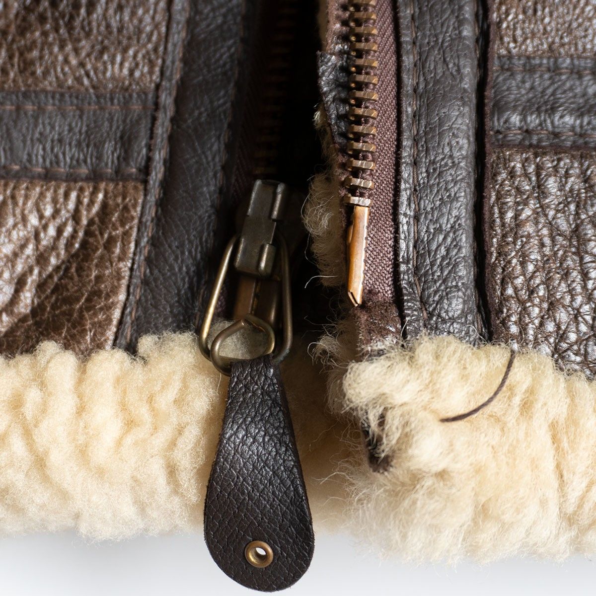 雰囲気抜群/ビッグサイズ】SCHOTT【B-3 ムートンボンバージャケット