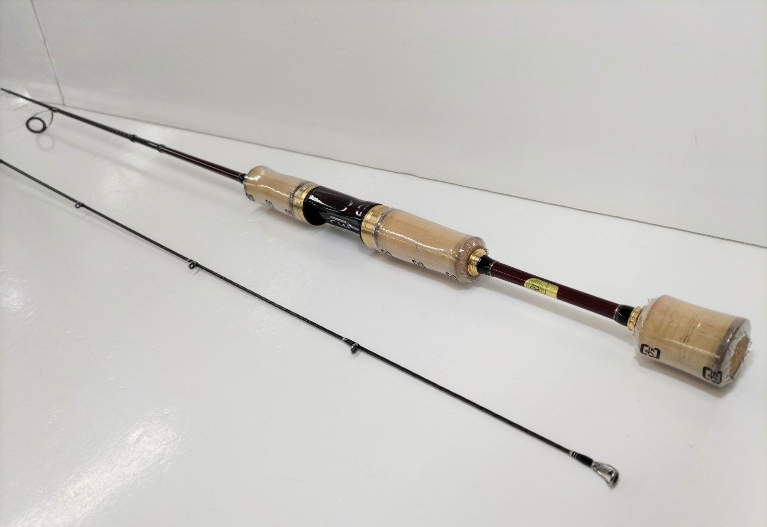 訳あり未使用品！】シマノ 15カーディフAX S62SUL-F（01）トラウト