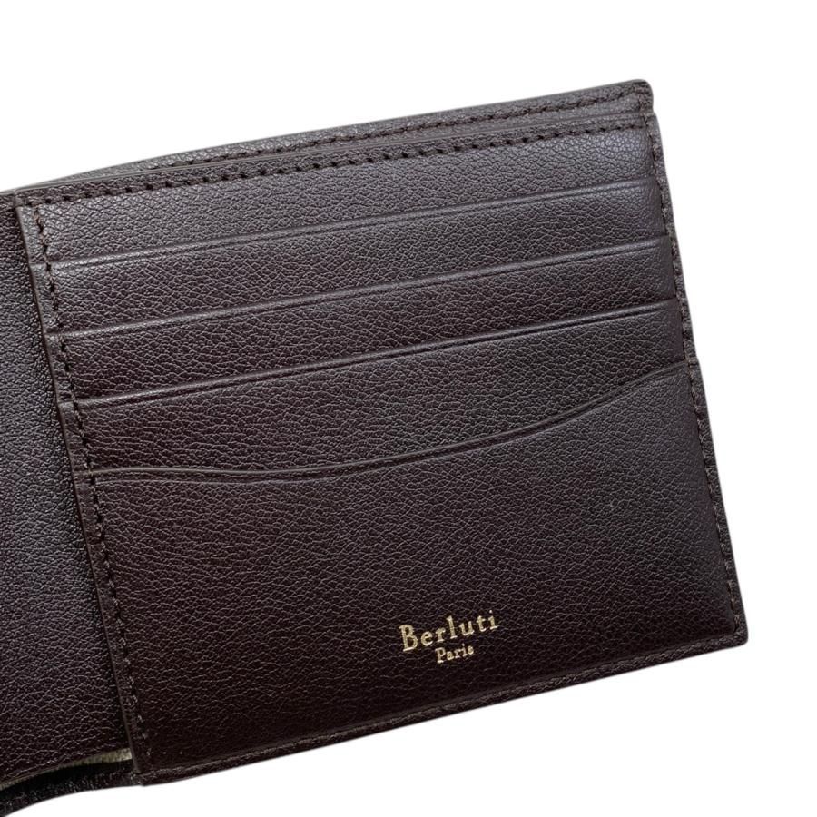 ☆E4789ベルルッティ 2つ折り財布 マコレ フラップ コンパクト