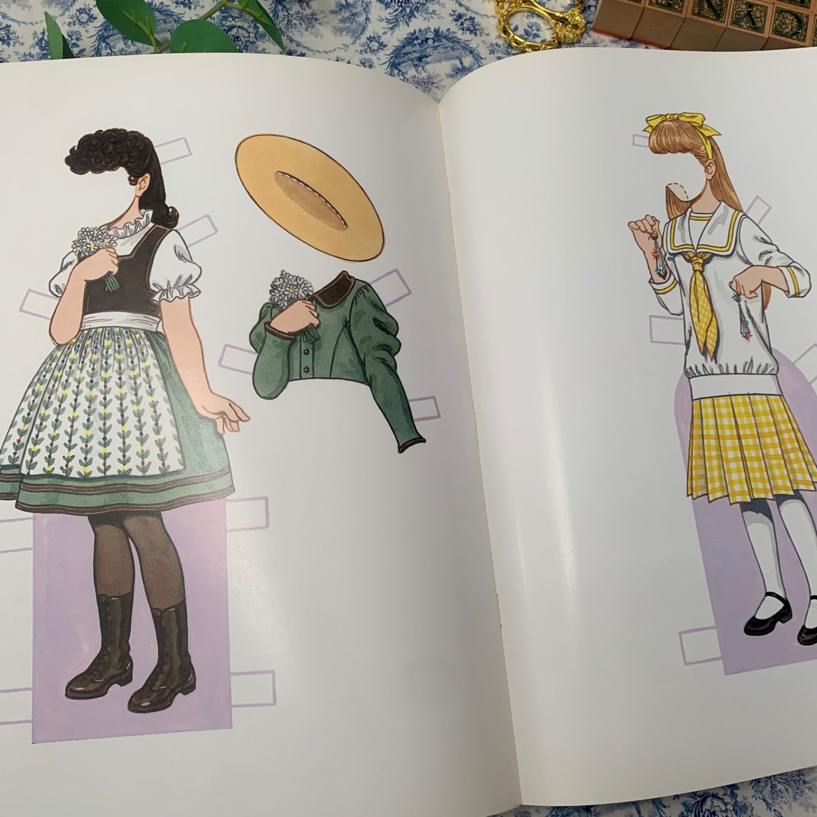 にな様ご確認商品】SALE 🎀🧸 海外ヴィンテージ Dover レトロ ペーパー