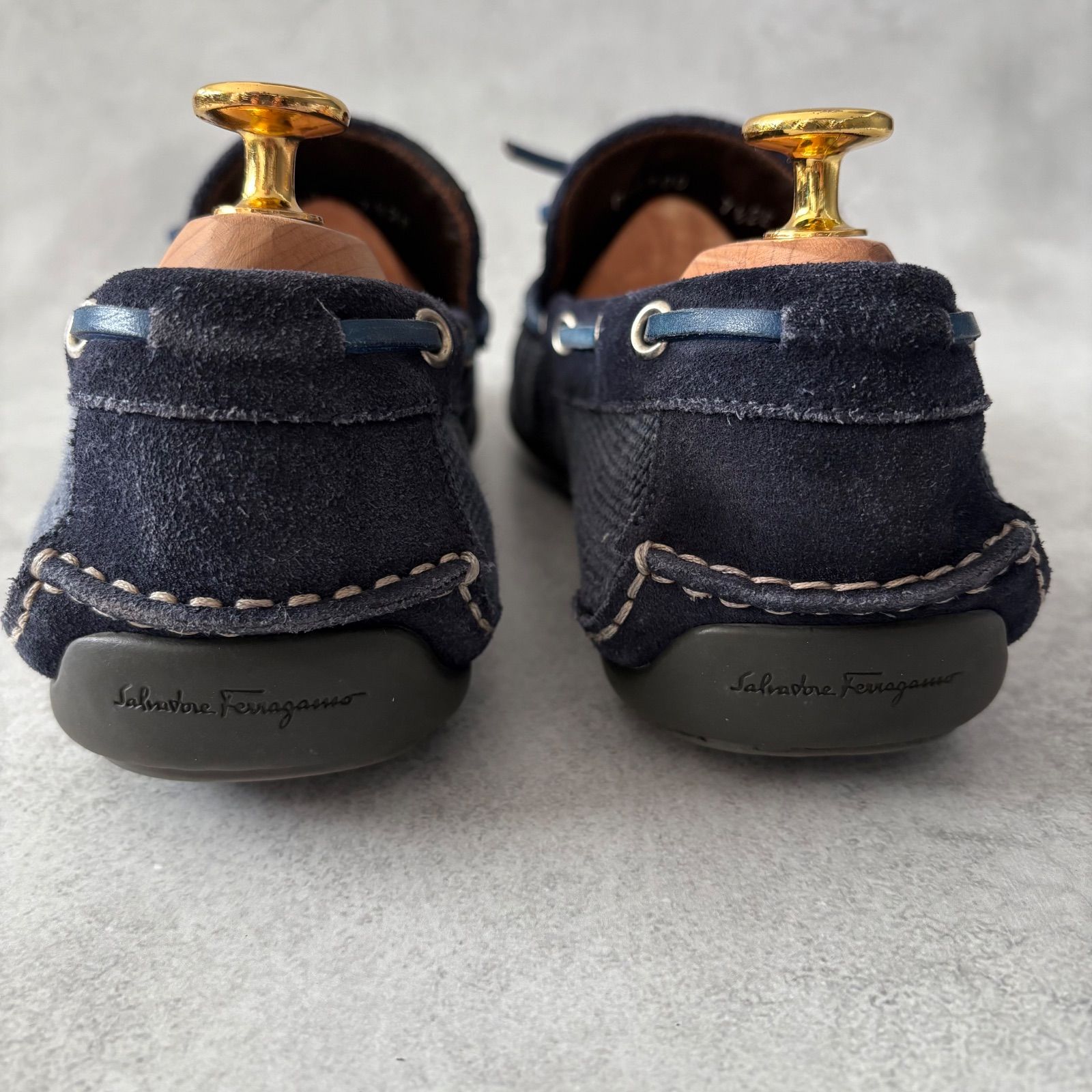 Salvatore Ferragamo サルヴァトーレフェラガモ デッキシューズ 006100