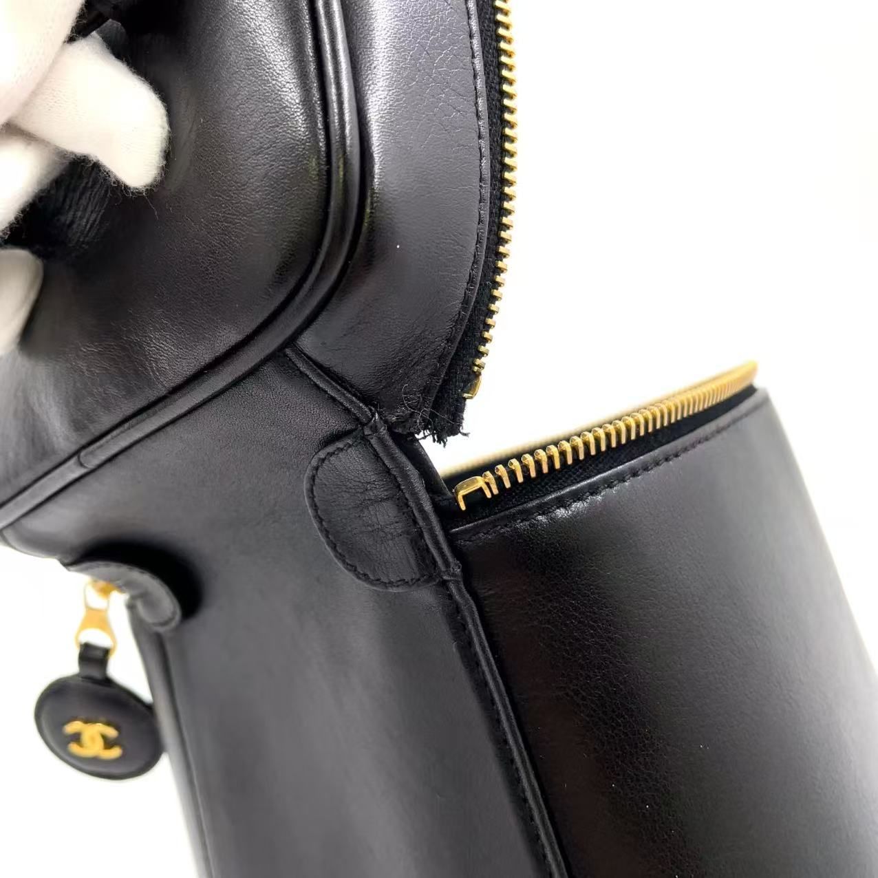 CHANEL ビコローレ ココマーク バニティ シリアル番号4番台 ラムスキン