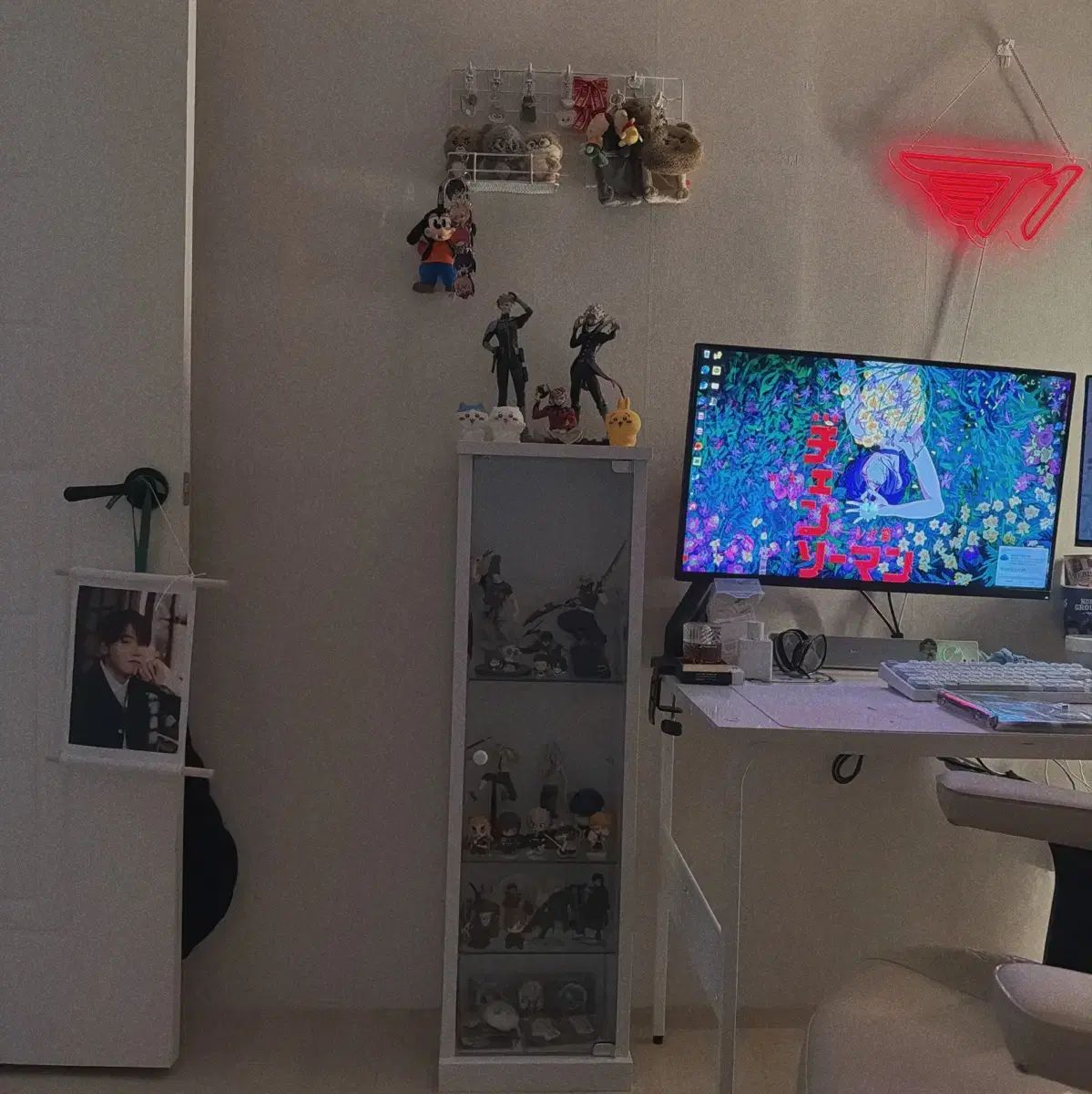 T1 ロゴ ネオン単