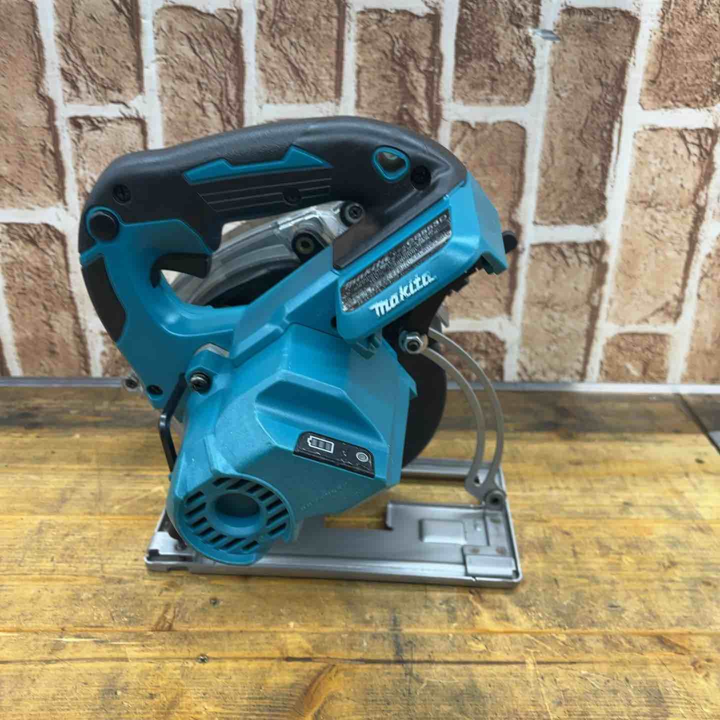 品 マキタ makita コードレスチップソーカッター CS 553 DZ ベース 交換済み