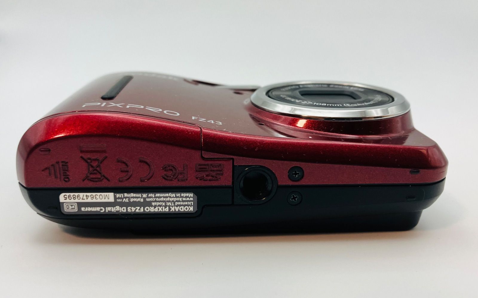 KODAK PIXPRO FZ43 レッド デジタルカメラ コダック 赤 Amazon | Kodak PIXPRO Friendly Zoom FZ43 16 MP Digital Camera with